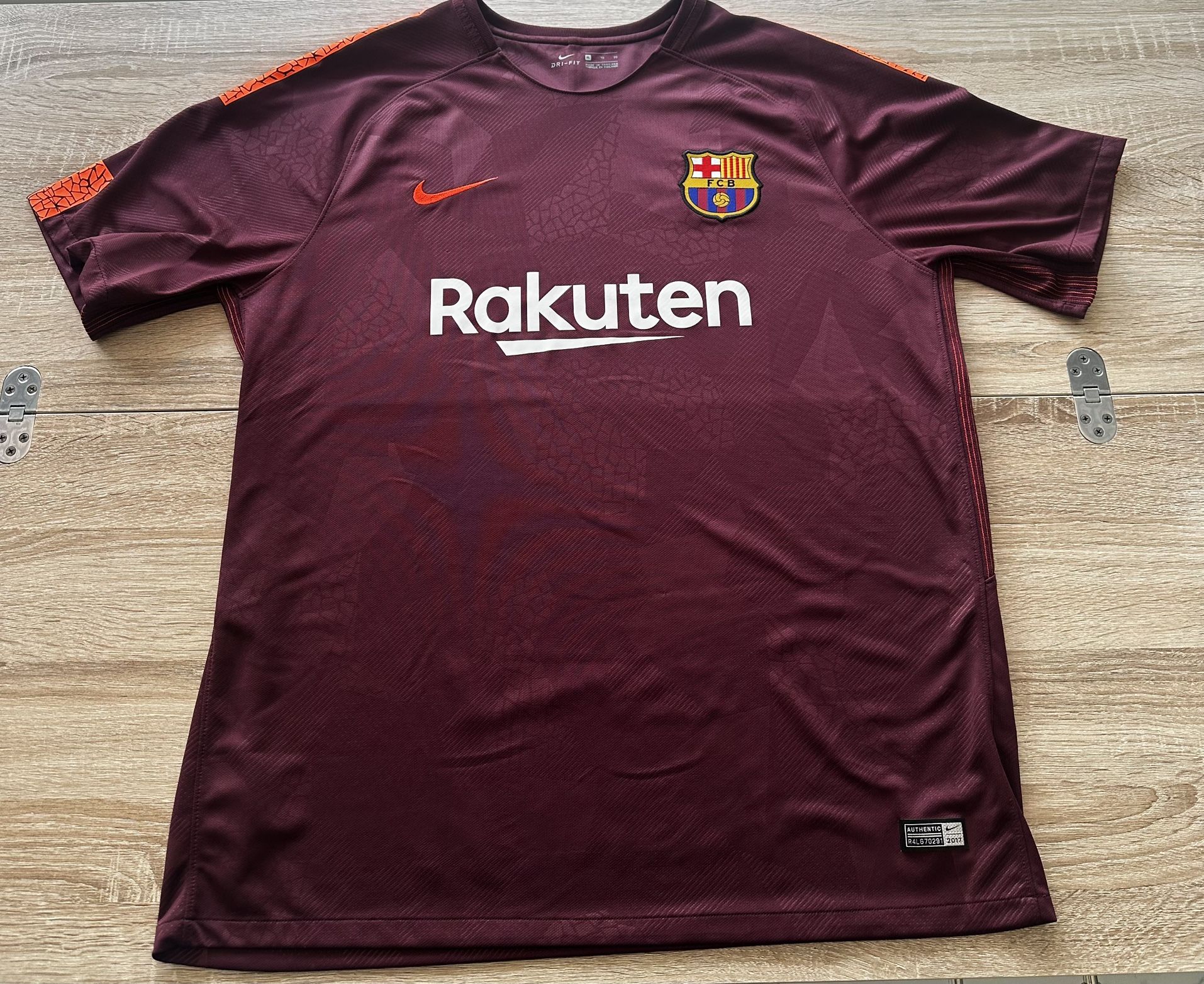 Barcelona 2017/18 Third Kit