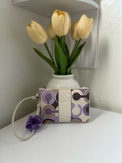 Op Art Coach Wristlet