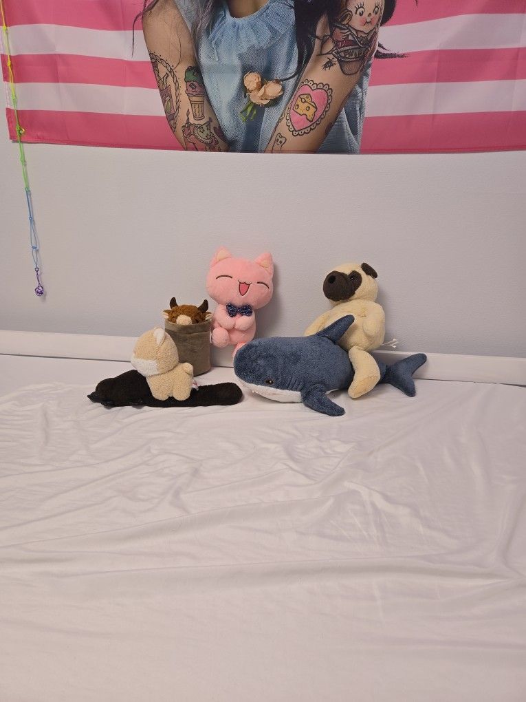 Plush Bundle Party 🥳  Stuffed Animals