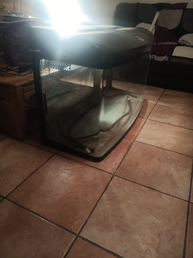 90 Gal Fish Tank