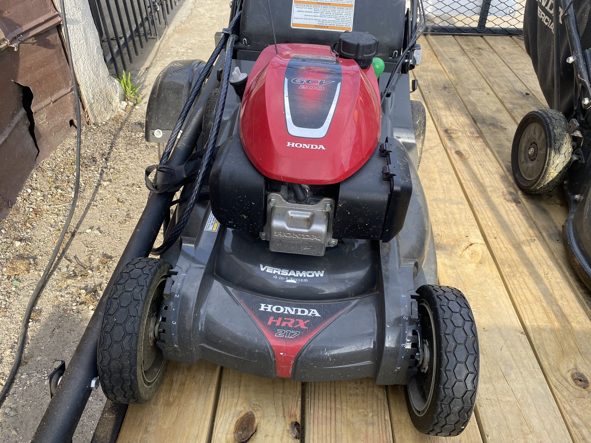 Honda Mower HRX 217 for Sale in Los Angeles, CA OfferUp