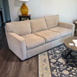 Beautiful Couch Well Cared For