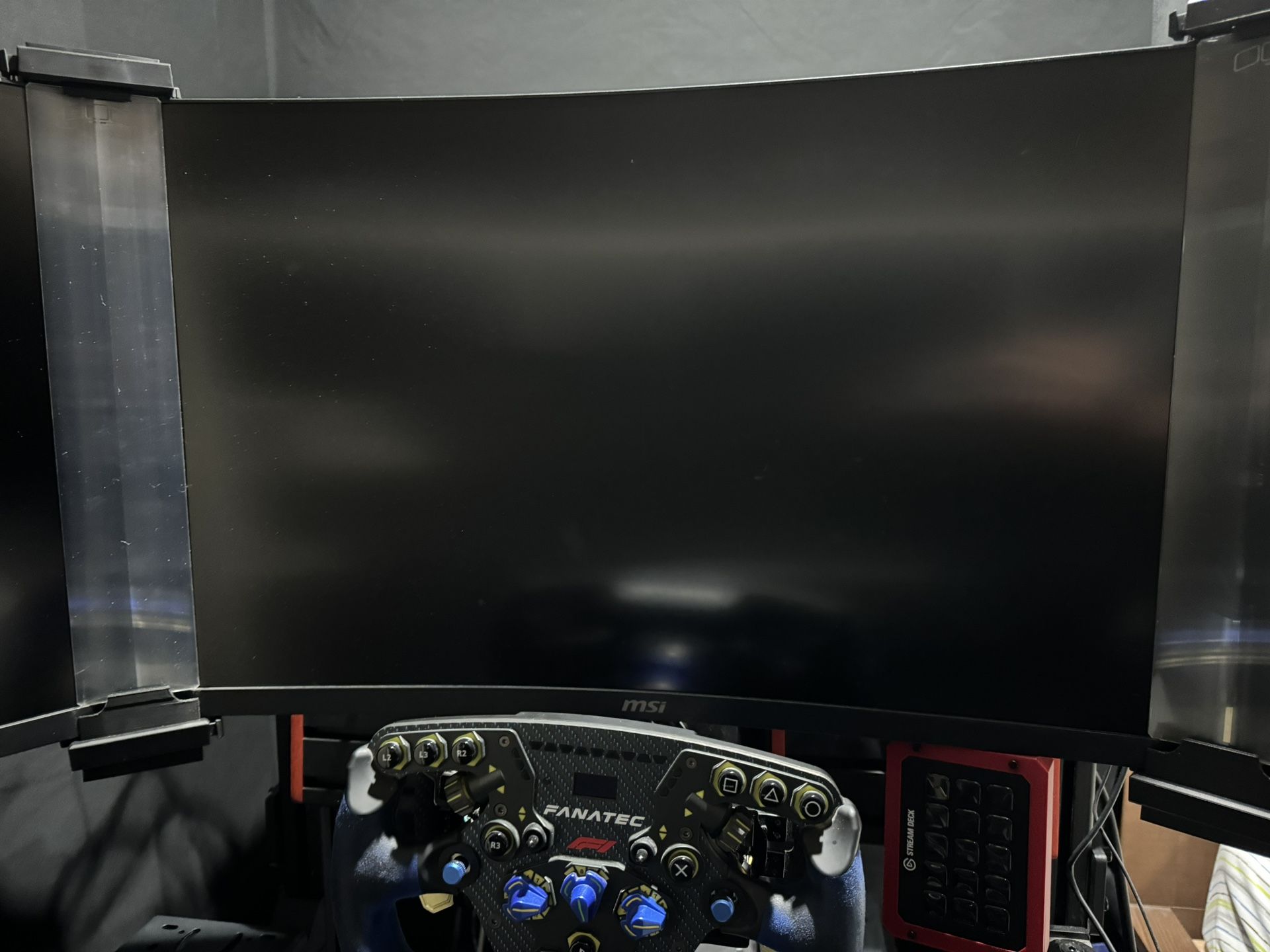 32” 4K Curved Monitor (Triple Monitor)