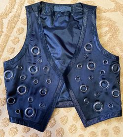 Size small vest
