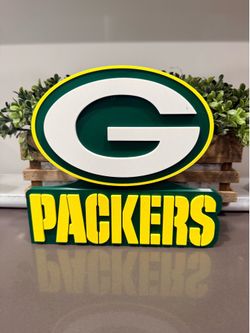 Green Bay packers sign