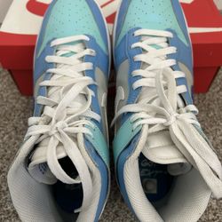 Nike Dunk HI Size 9.5