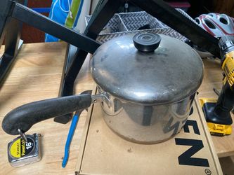 3 Quart Revere Ware Copper Bottom Saucepan with Lid