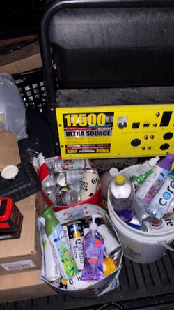 Bar 17500 Watt Generator Closed Down Selling Mostly What See Cups Brand New Boxes 
