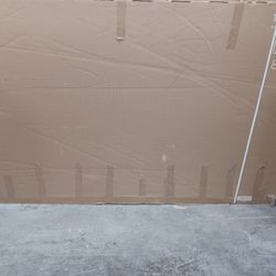 85" Screen QLED FRAME TV BY SAMSUNG 2024 MODEL.  ORIGINAL BOX SEALED.  WITH WALLMOUNT BRACKET 