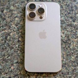 TMobile IPHONE 16 Pro Max GOLD 