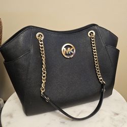 Michael Kors Chain Bag 