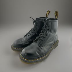 Dr. Martens 1460 Black Smooth Leather Boots Size 8M 9W