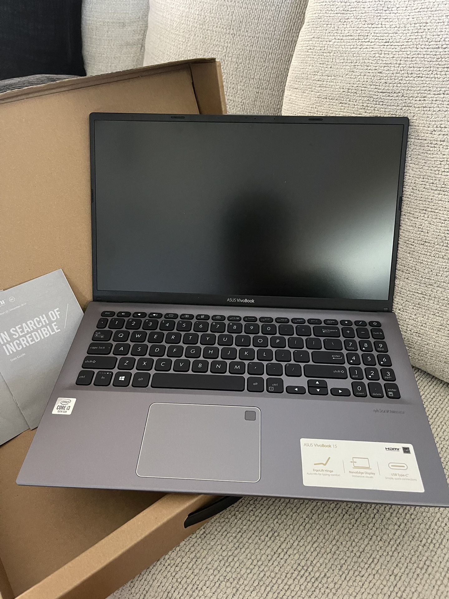 ASUS - Vivobook 16" Laptop - Interl(R) Core(TM) i3-1005G1 CPU 1.20 GHz 1.19 GHz 8GB Memory