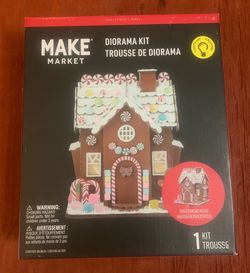Make Market Diorama Kit NEW Gingerbread House