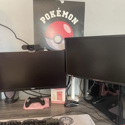 2 Monitors 22 Inch And 20 