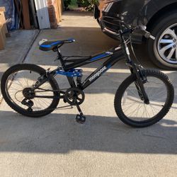 New Mongoose 2.1 Ledge Kids Bike