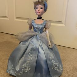 Porcelain Cinderella 