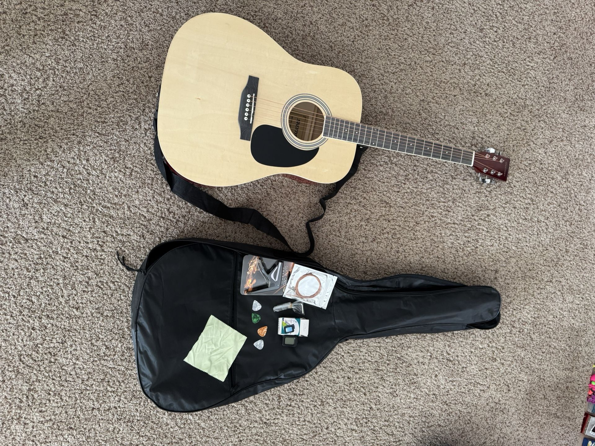 Guitar 41” Starter Kit Like New