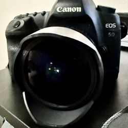 Canon 5D Mark II with Samyang 8mm CS II Fisheye Lens And  128 CF card 