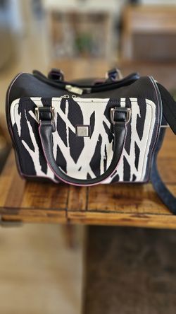 Great New TRAVEL makeup/toiletries BAG