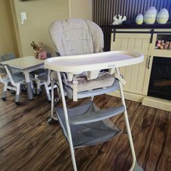 Baby High Chair Like new