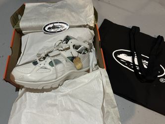 Nike Air Huaraches “Corteiz” 