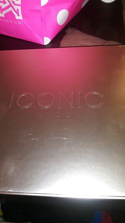 Iconic London palette