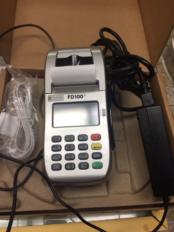 First Data Fd100Ti credit card machine