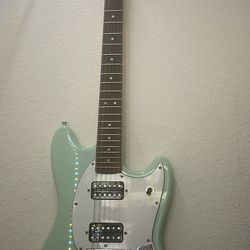 Fender Mustang 