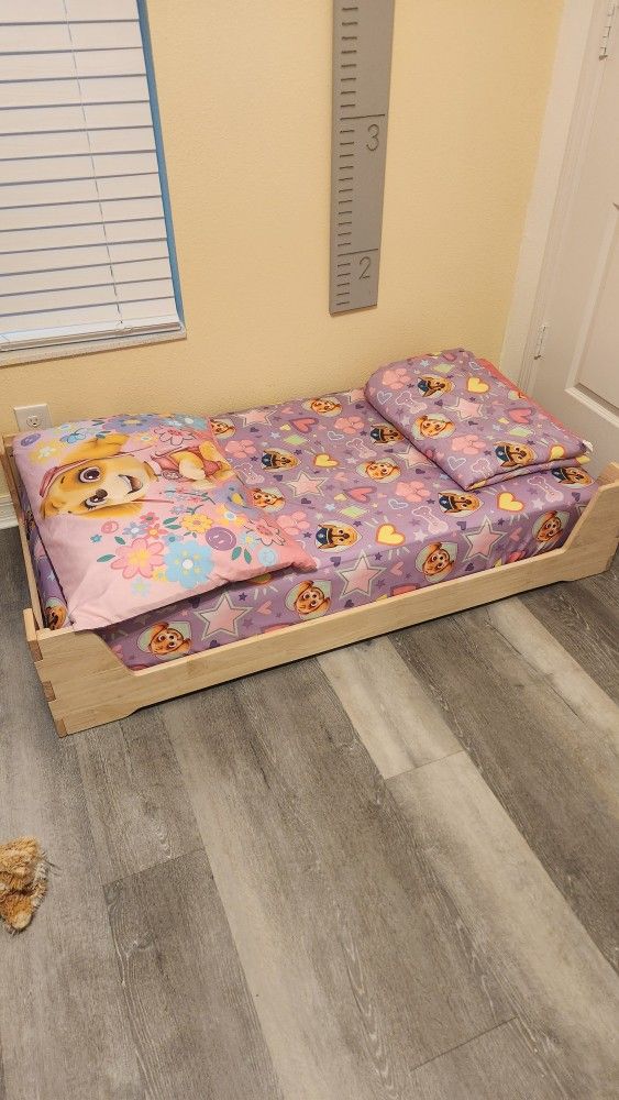 Montessori Style Toddler Bed With Mattress