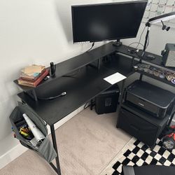Gaming Monitor Desk And Chair 