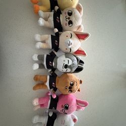 Stray Kids SKZOO  Full Set (except For Leebit)