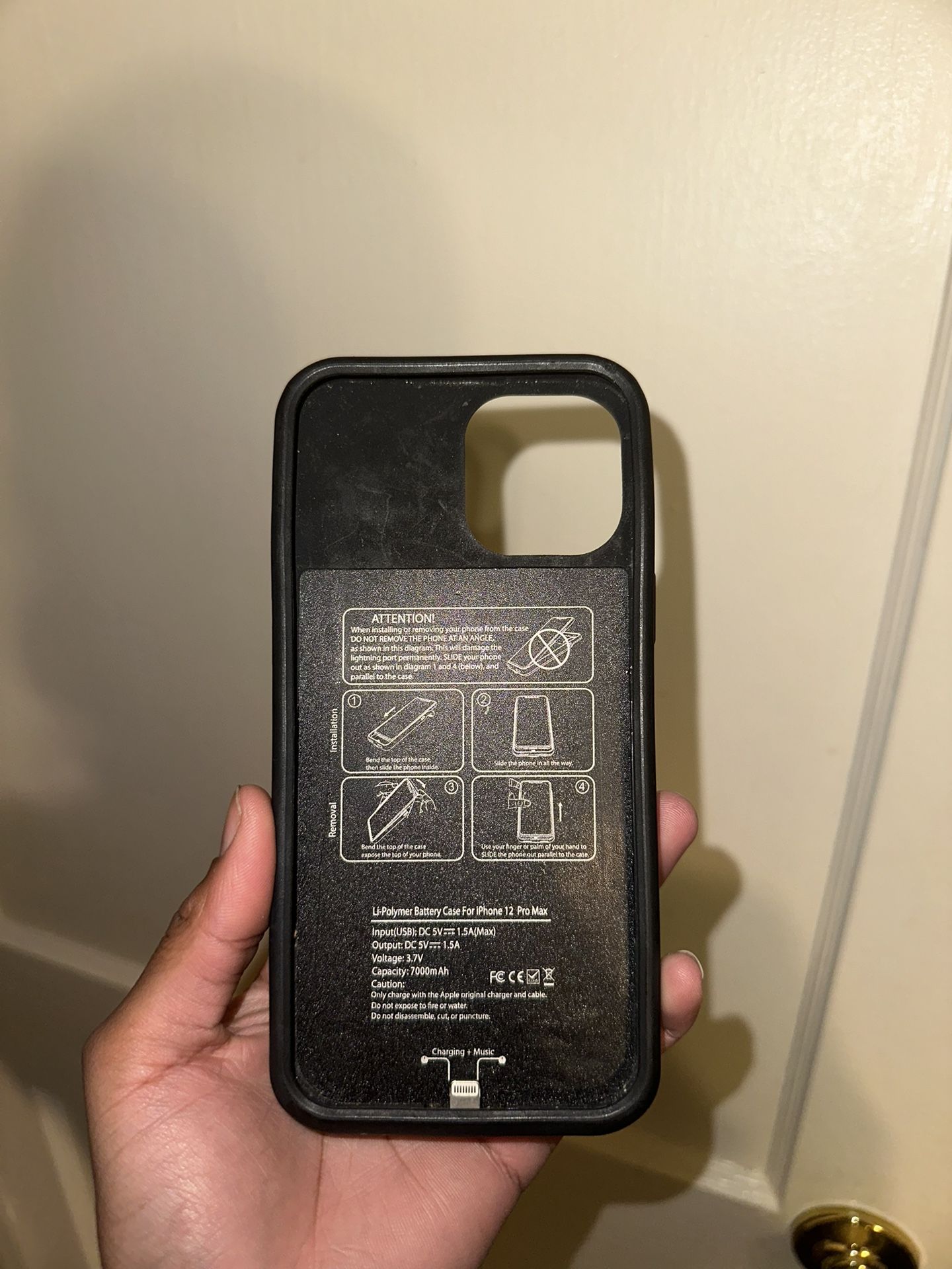 iPhone 12 Pro Max Portable Charger Case