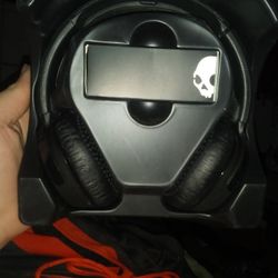 Wireless Skull Candy Headohones