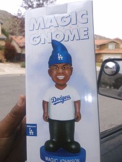 L.A. dodgers magic johnson gnome new
