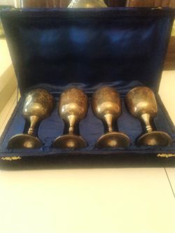 vintage goblets with case