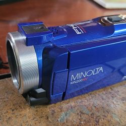 Minulta MN200NV Night Vision Camcorder