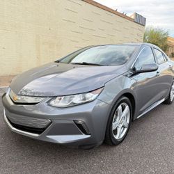 2019 CHEVY VOLT LT,  PLUG IN HYBRID, TWO OWNERS CAR, LOW MILES, COLD AC, 50+MPG, GREAT ON GAS, FINANCE AVAILABLE 🚘