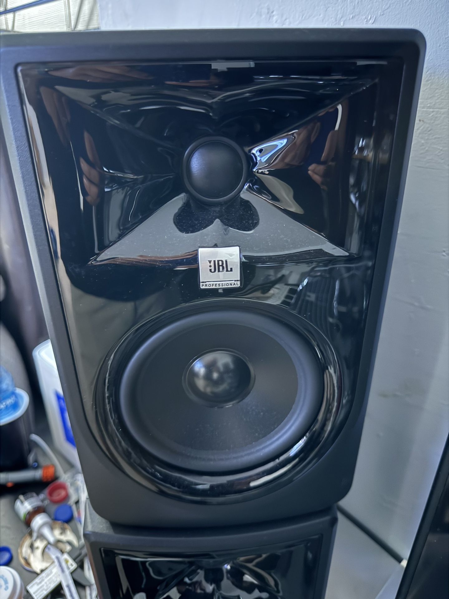 Studio Monitor