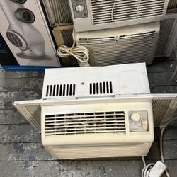Air Conditioner In Excellent Cooling Condition 