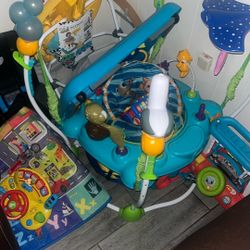 walker and play bouncie activity set brand new 