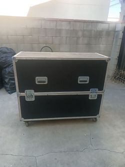 rolling case for audio equipment