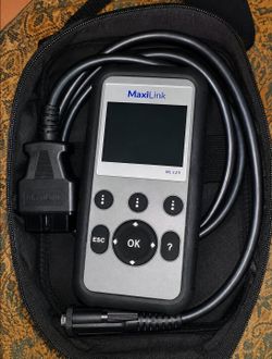 MaxiLink ML629 OBD2 Diagnostic Scanner Car Reader