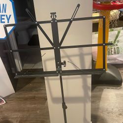 Portable metal music stand