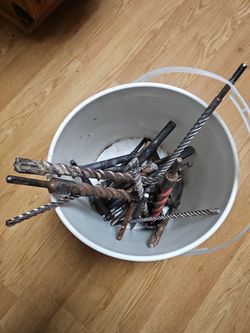 Concrete drill bits