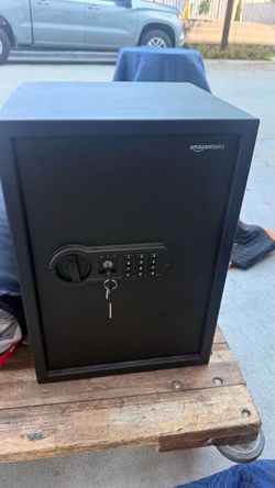 Safe box