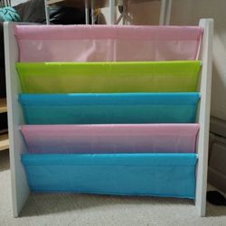 Kids Bookshelf 