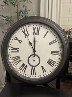 Large Wall Clock – Roman Numerals – Classic Espresso Frame
