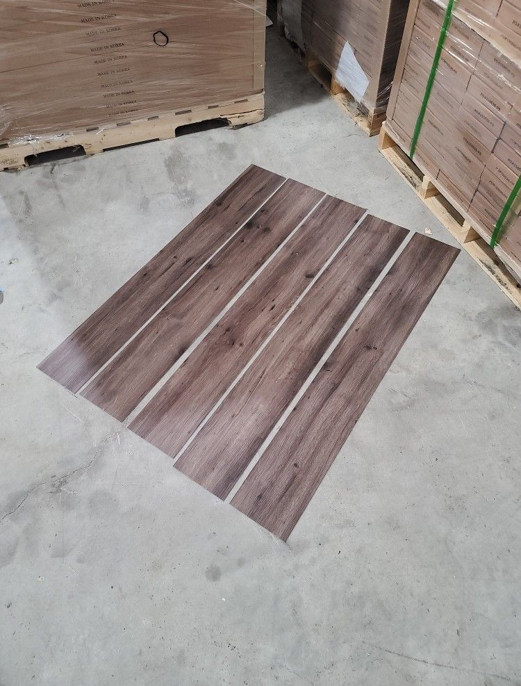 vinyl flooring .78 cents a sq ft DQKHK