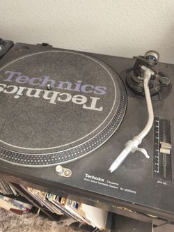 Technics sl-1200MK2